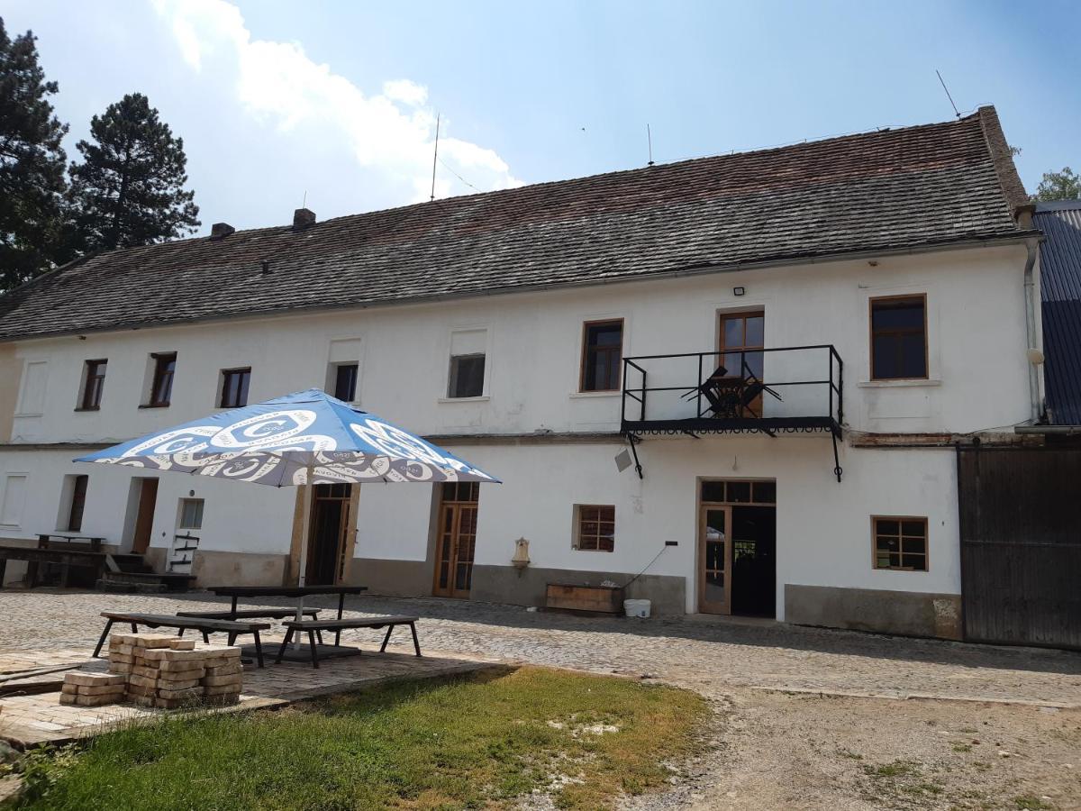 Ferienwohnung Staj Zaksin - Spejchar Dubá Exterior foto